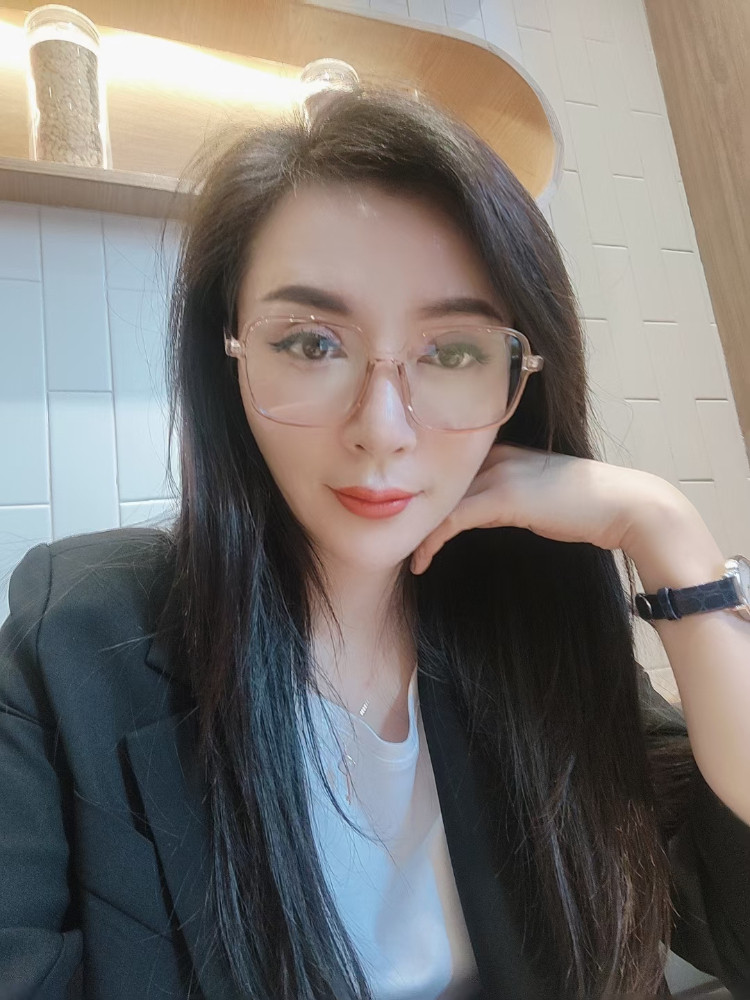 南山少有美少妇